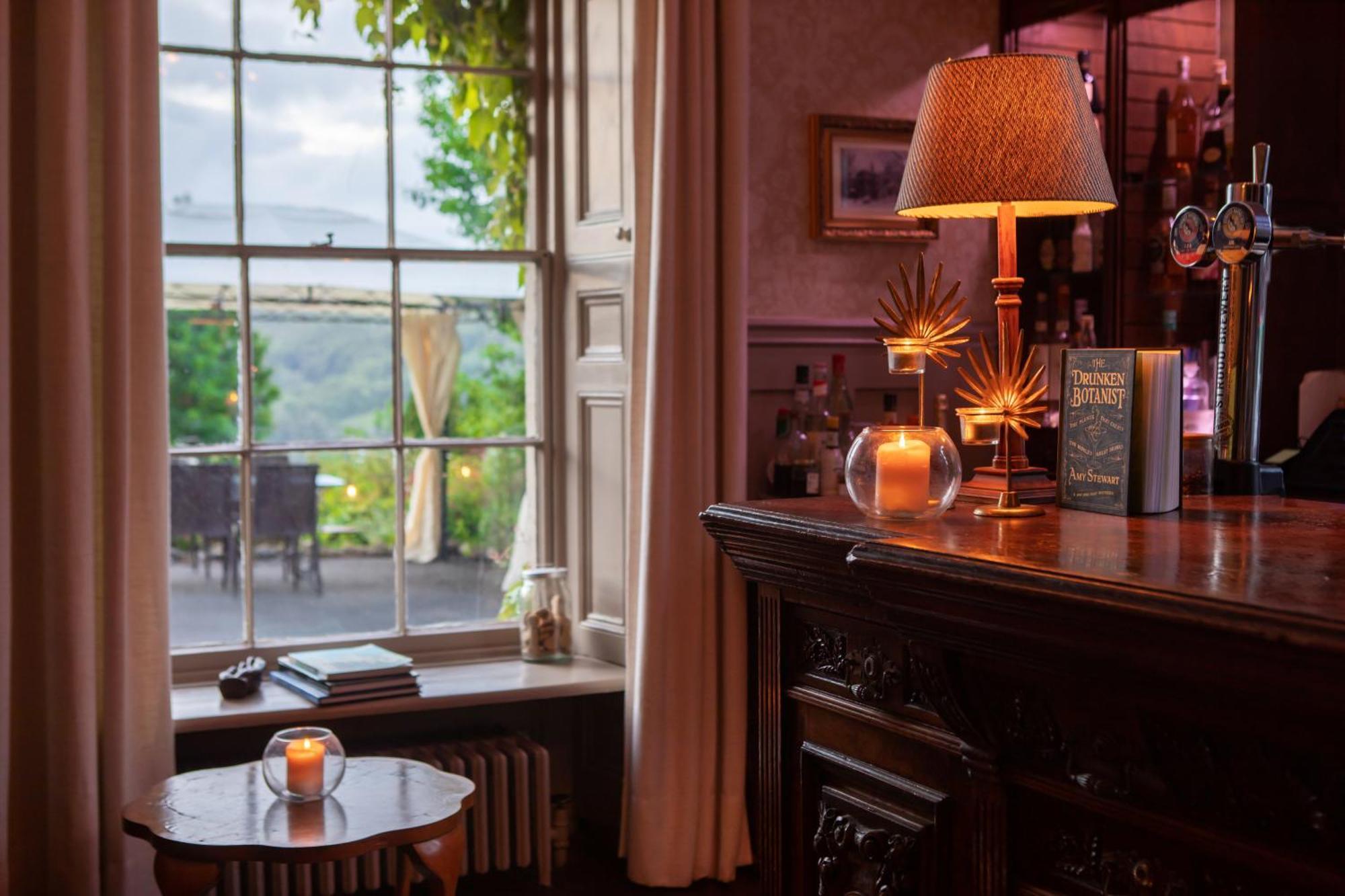 Burleigh Court Hotel Страуд Экстерьер фото