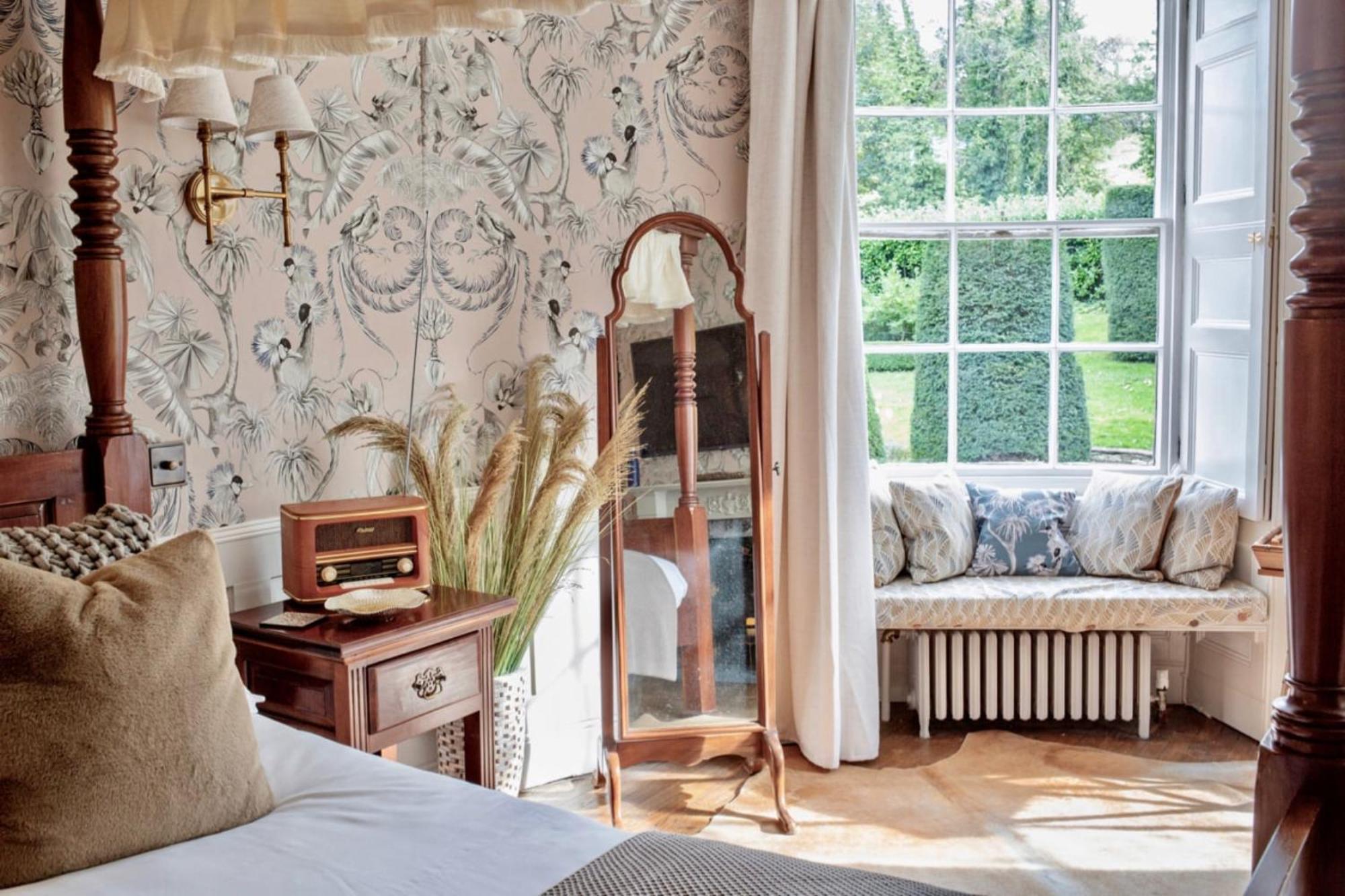 Burleigh Court Hotel Страуд Экстерьер фото